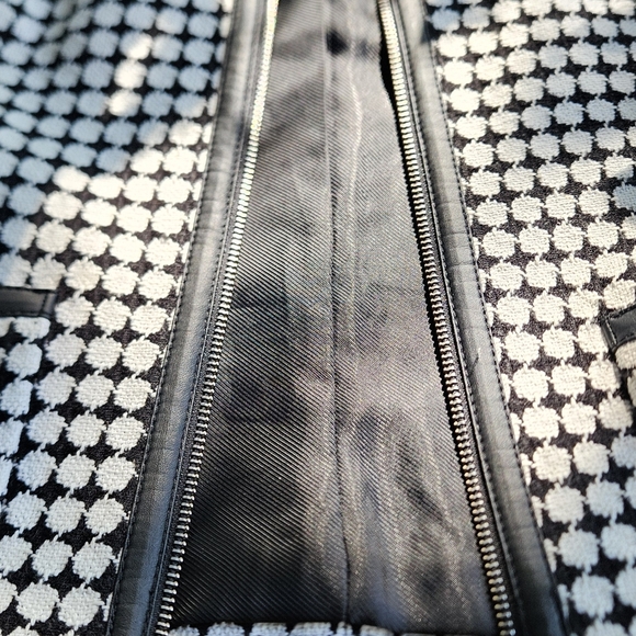 Size 2, Banana Republic Fitted Jacket, Black & White APolka Dot Tweed Blazer - Picture 10 of 10
